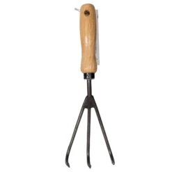 Krumpholz Grubber, 3 Zinken, Geschmiedet, Mit Eschengriff, 29 X 9 Cm 5 Krumpholz Grubber, 3 Zinken, Geschmiedet, Mit Eschengriff, 29 X 9 Cm -Gartenbedarf Geschäft 0920101068 Grubber 3Zinken geschmiedet mit Eschengriff 14cm 2 75558