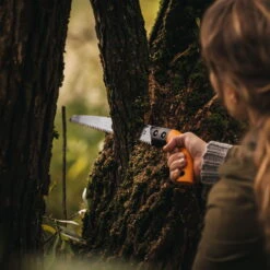 Fiskars Handsäge M. Feststehendem Blatt 7 Fiskars Handsäge M. Feststehendem Blatt -Gartenbedarf Geschäft 0920300639 Handsaege mit festst Blatt 3 106766