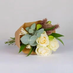 Gemischter Blumenbund 'Lilientraum' Inkl. Gratis Grußkarte -Gartenbedarf Geschäft 1025700007 DIY Mixbund Lilientraum Lilie Rose Euka Fluffy 1 94529