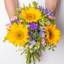 Blumenstrauß 'Lyon' Inkl. Gratis Grußkarte 9 Blumenstrauß 'Lyon' Inkl. Gratis Grußkarte -Gartenbedarf Geschäft 1110600117 Strauss Lyon 1 125169