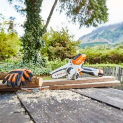 Stihl Akku-Gehölzschneider GTA 26 Set AS 2 + AL 1, Inkl. Akku Und Ladegerät -Gartenbedarf Geschäft 2920300264 GTA 26 Set AS2 AL1 Akku Gehoelzschneider Akku und Ladegeraet 3 95928