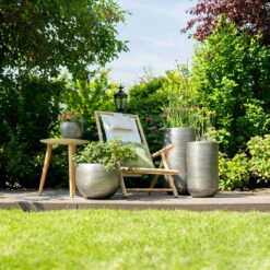 Pflanzgefäß 'Rowen', Silber, Ø 19 X H 13 Cm 9 Pflanzgefäß 'Rowen', Silber, Ø 19 X H 13 Cm -Gartenbedarf Geschäft 3210801614 3210801615 3210801617 3210801618 3210801635 3210801636 3210801637 3210801638 Pflanzgefaess Rowen silber 2 114961